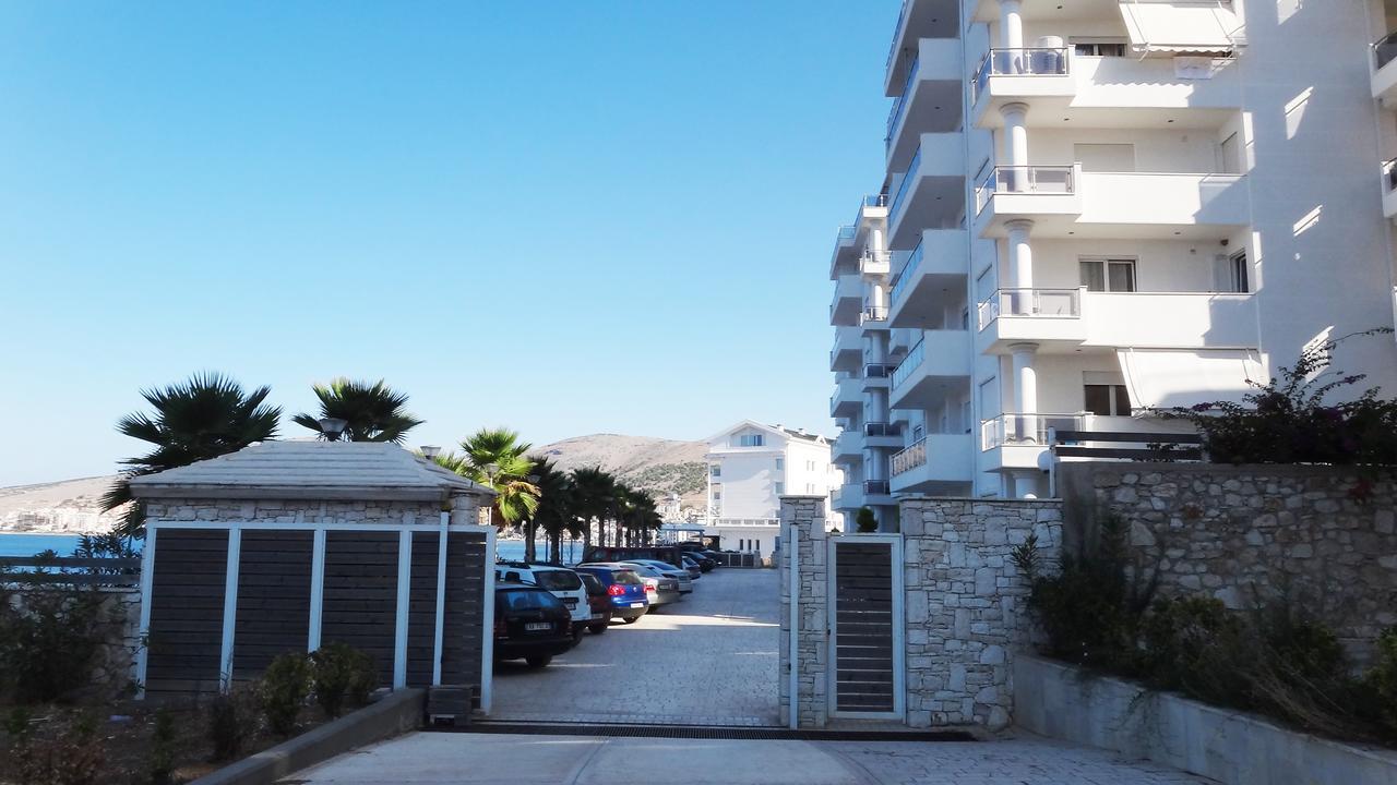 Apartments In White Residence Sarandë Esterno foto