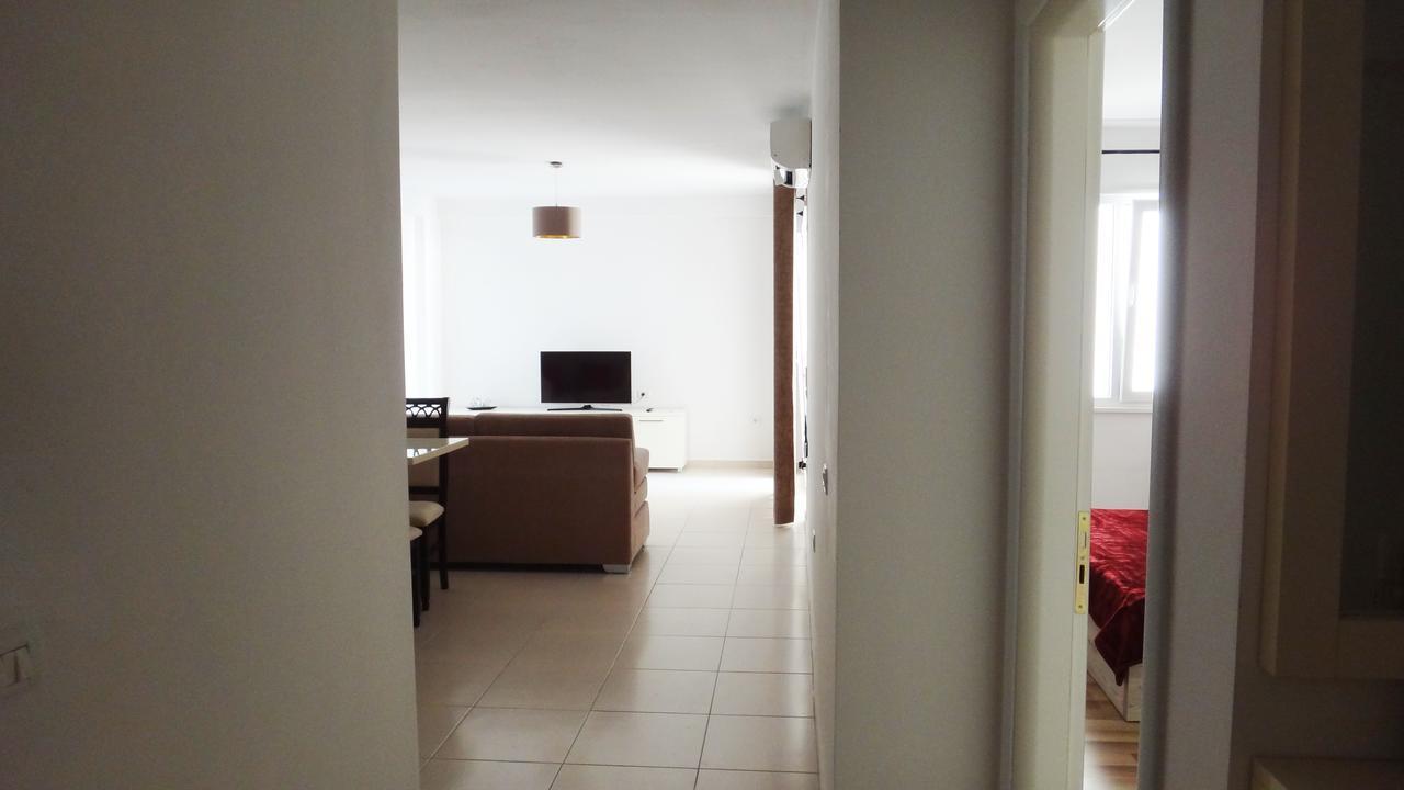 Apartments In White Residence Sarandë Esterno foto